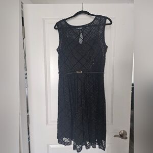 Ellen Tracy Black and Gold Sleeveless Sundress